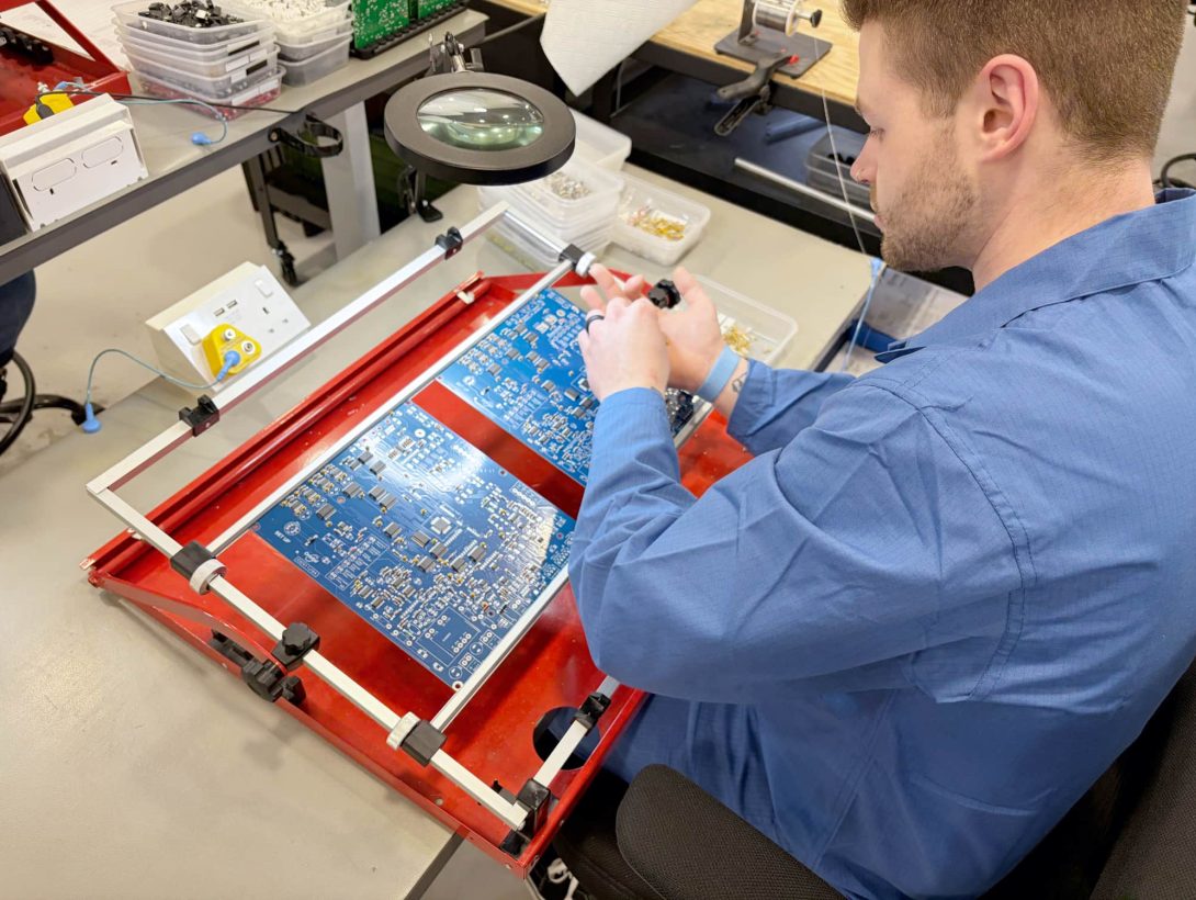 Custom PCB Manufacturers UK